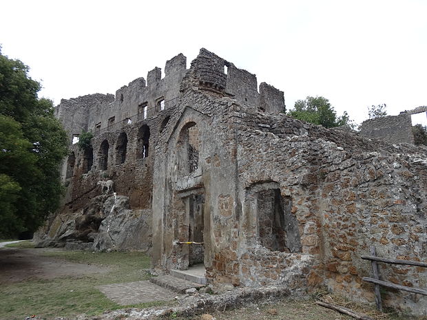 Castello e fontana