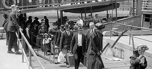 Emigrants arrival
